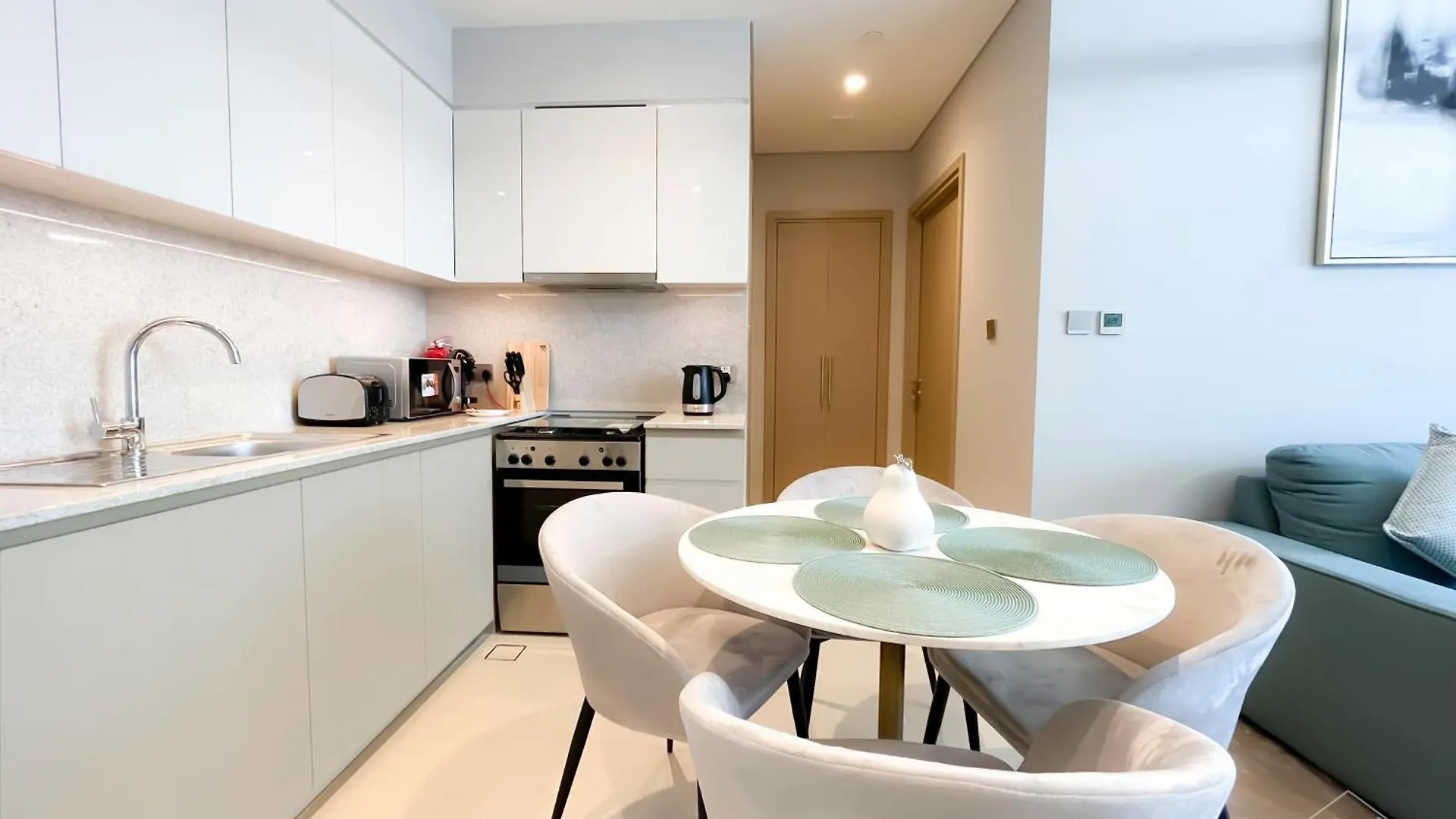 Apartment Burj Royale Luxury 1B Balcony & City View Downtown Dubai United Arab Emirates
