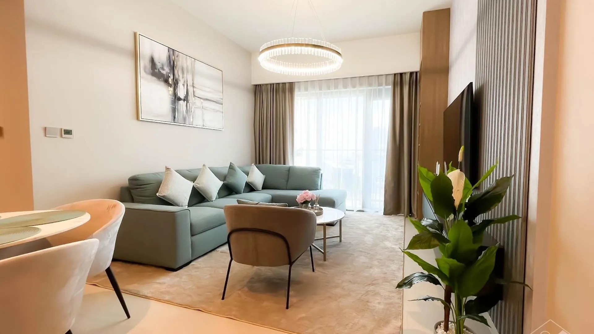 Burj Royale Luxury 1B Balcony & City View Downtown Dubai