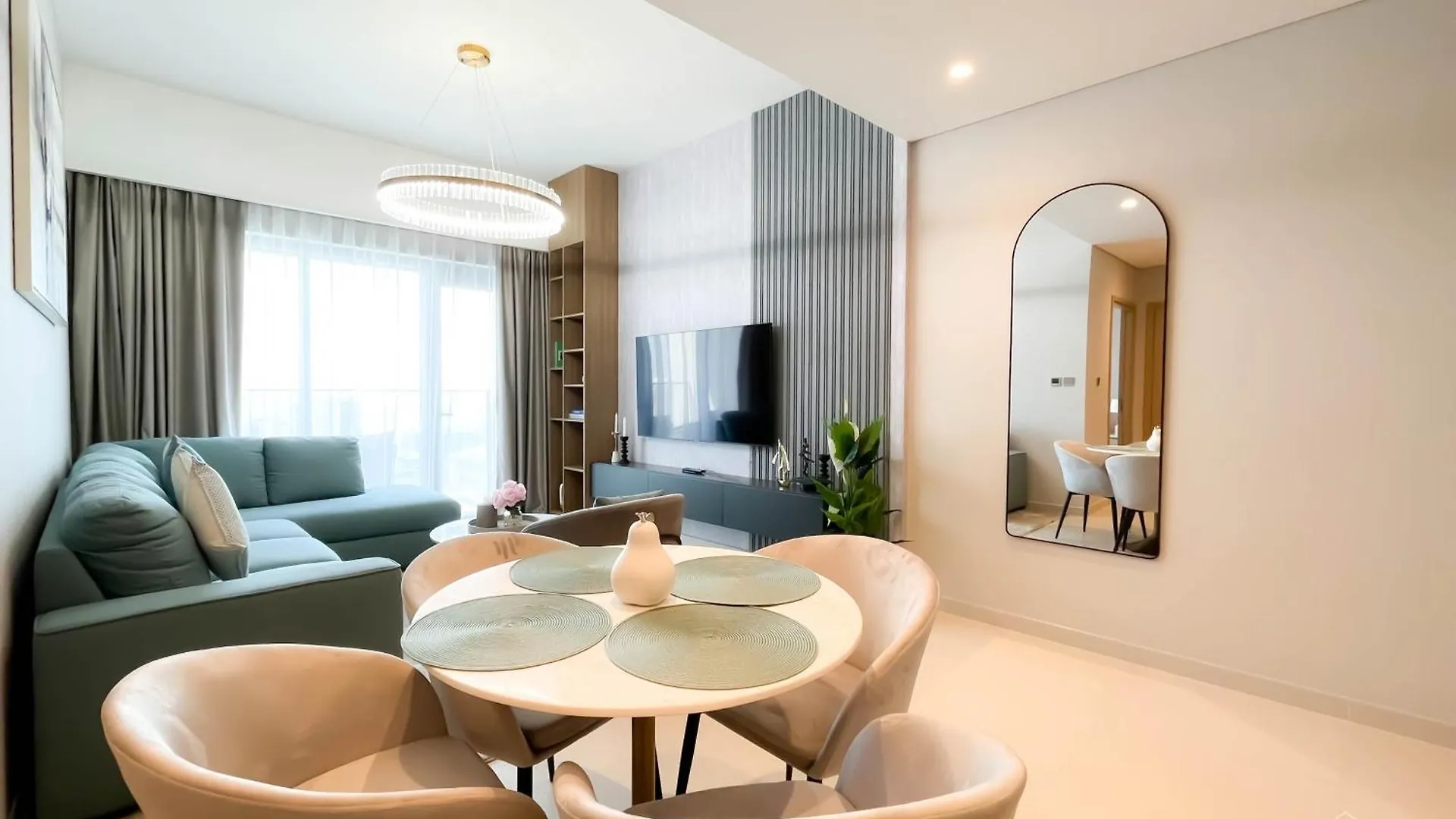 Burj Royale Luxury 1B Balcony & City View Downtown Dubaj