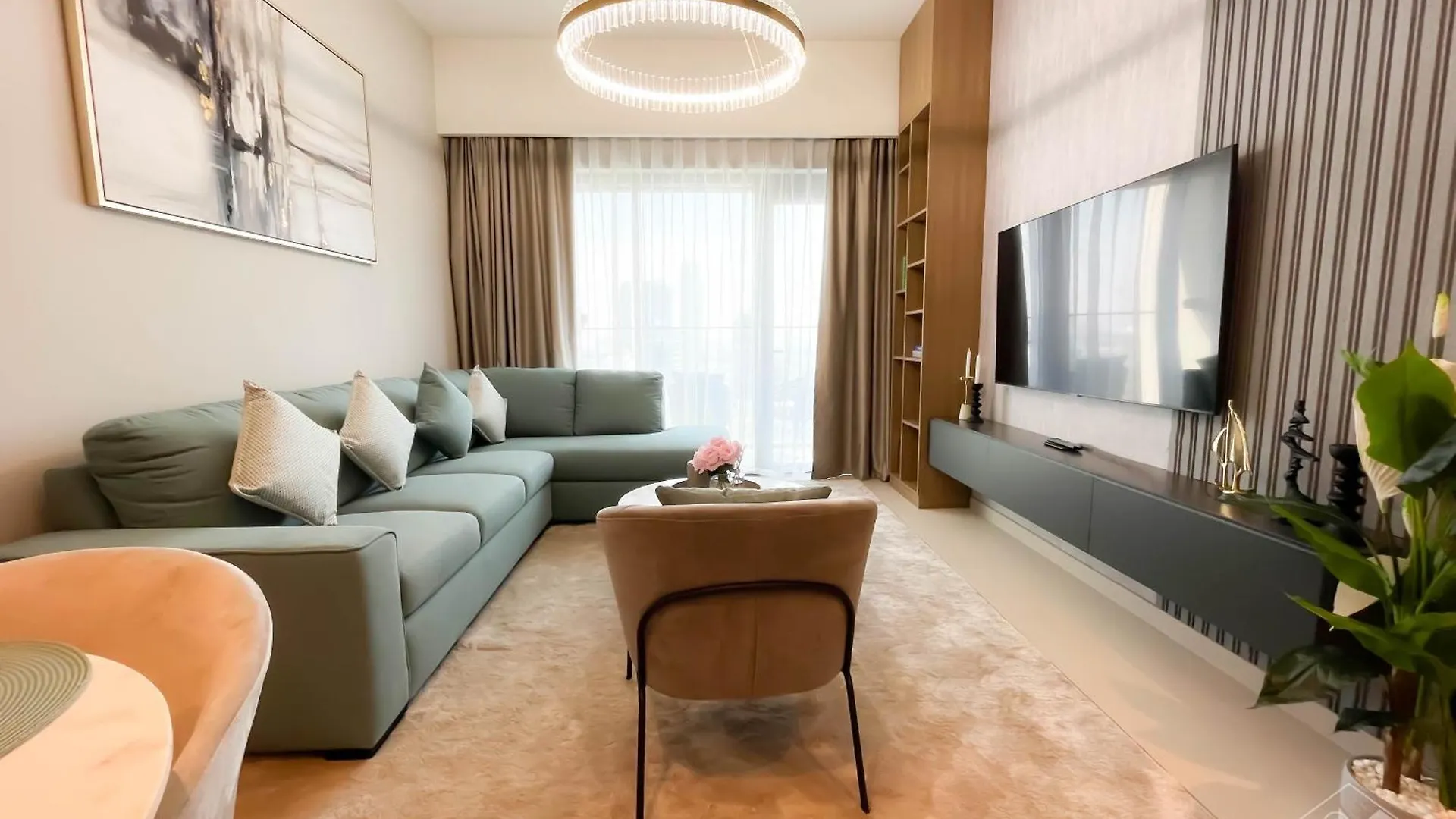 Burj Royale Luxury 1B Balcony & City View Downtown Dubaj